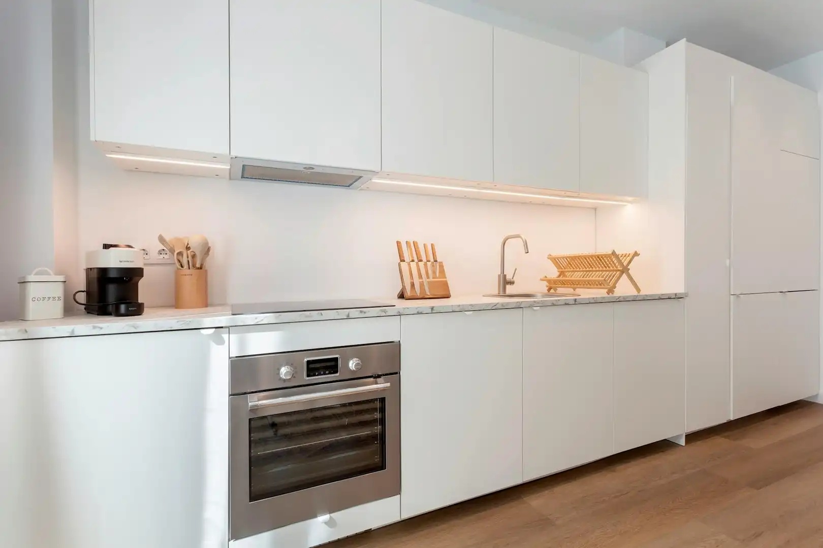 Kitchen of Flat for rent in Madrid  with Air Conditioner, Heating and Washing machine