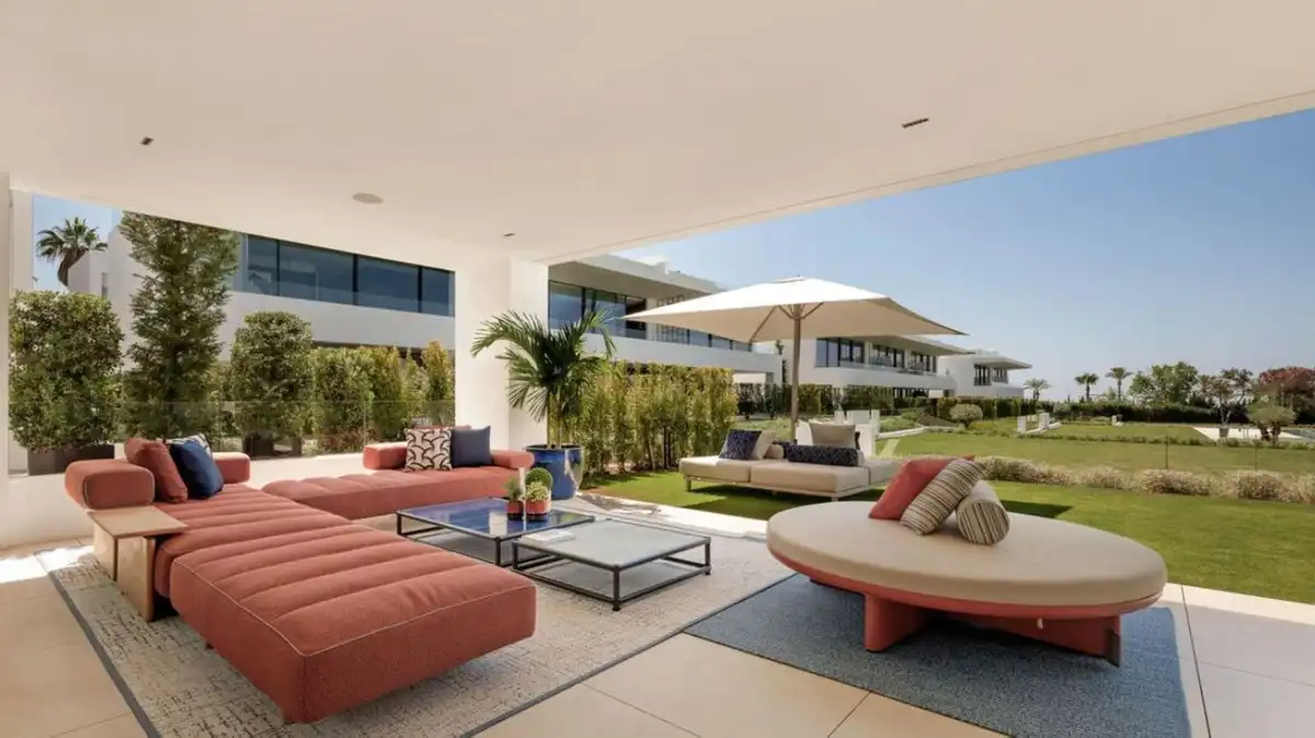 Terrasse von Haus oder Chalet zum Verkauf in Marbella mit Klimaanlage, Privatgarten und Terrasse