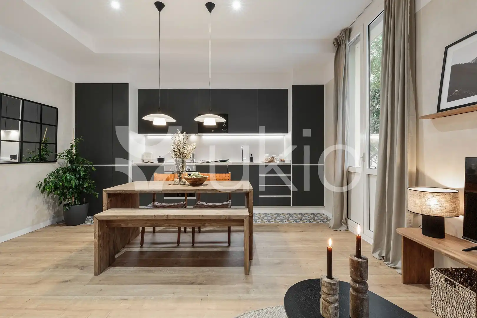 Cocina de Apartamento de alquiler en Barcelona con Aire acondicionado, Calefacción y Amueblado