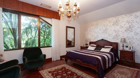 Chalet con gran parcela y piscina, imagen 3