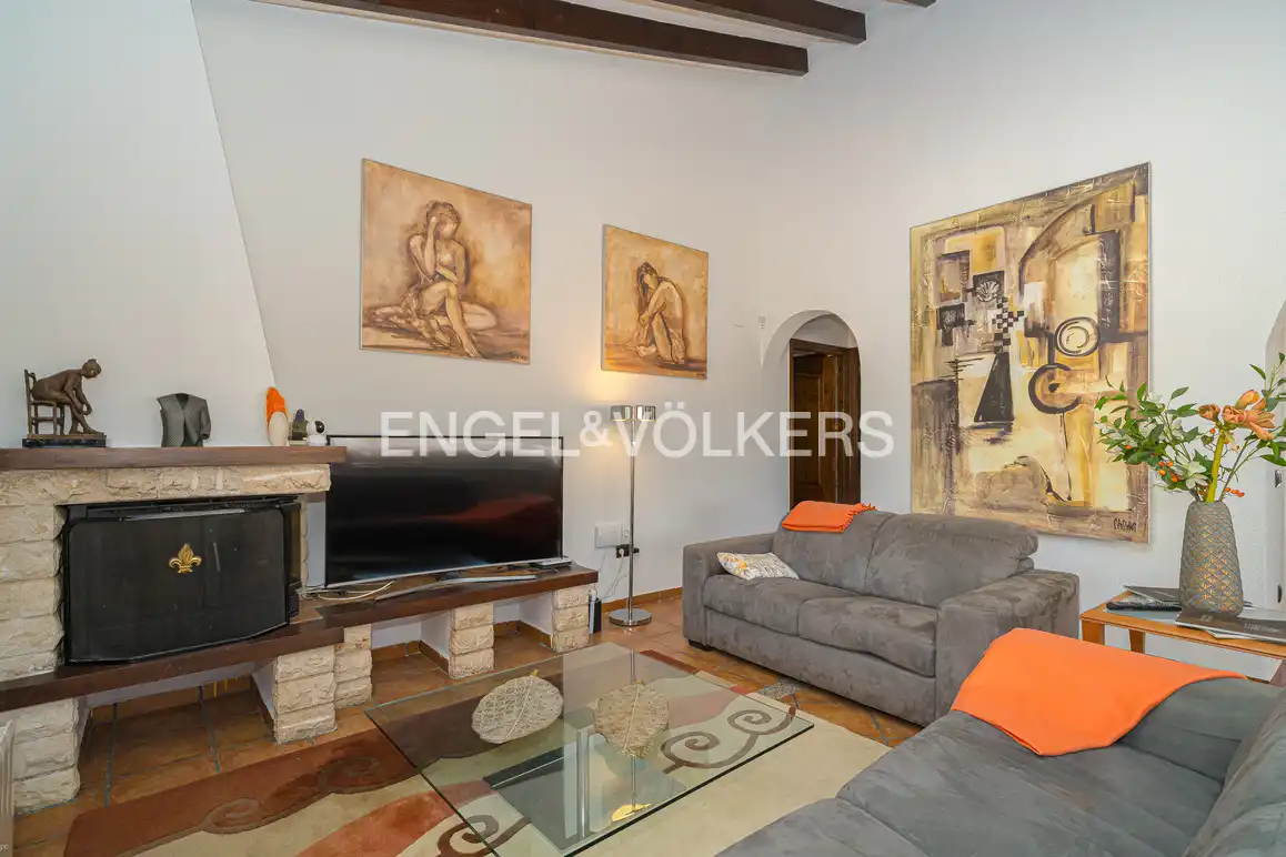 Sala de estar de Casa o chalet en venta en La Nucia con Aire acondicionado, Jardín privado y Piscina