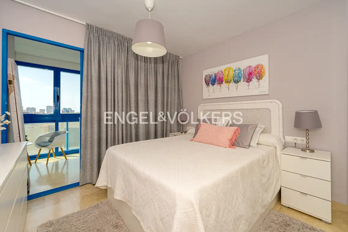 Bedroom of Apartments for sale in Benidorm  with Air Conditioner and Community pool