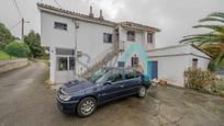 Exterior view of House or chalet for sale in Soto del Barco  with Private garden