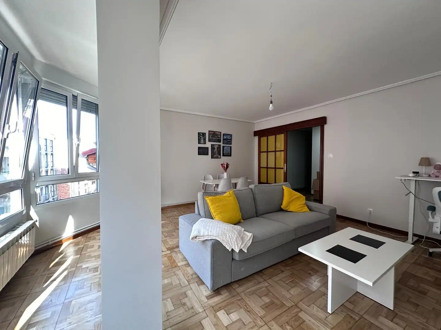 Wohnzimmer von Wohnung zur Miete in Santander mit Heizung und Möbliert
