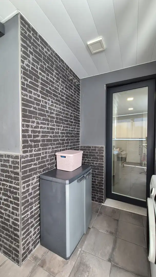 Bathroom of Ground floor for rent in Marbella  with Air Conditioner, Terrace and Storage room