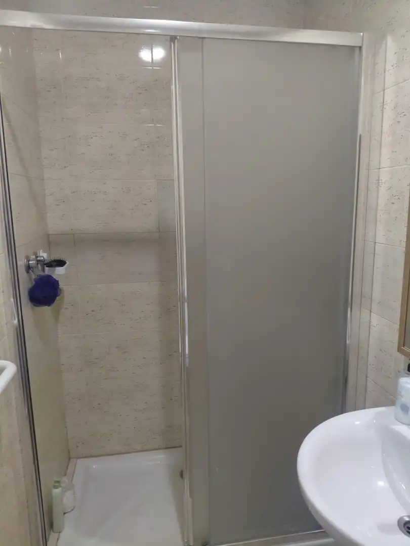 Bany de Pis en venda en Canovelles amb Calefacció, Jardí privat i Parquet