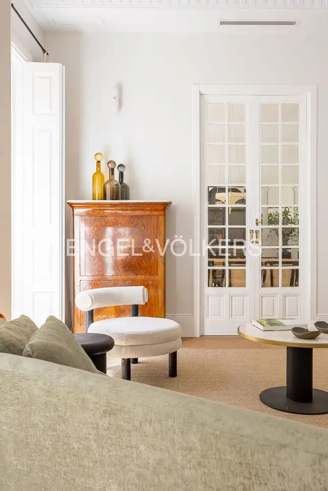 Sala de estar de Ático en venta en  Madrid Capital con Calefacción y Terraza