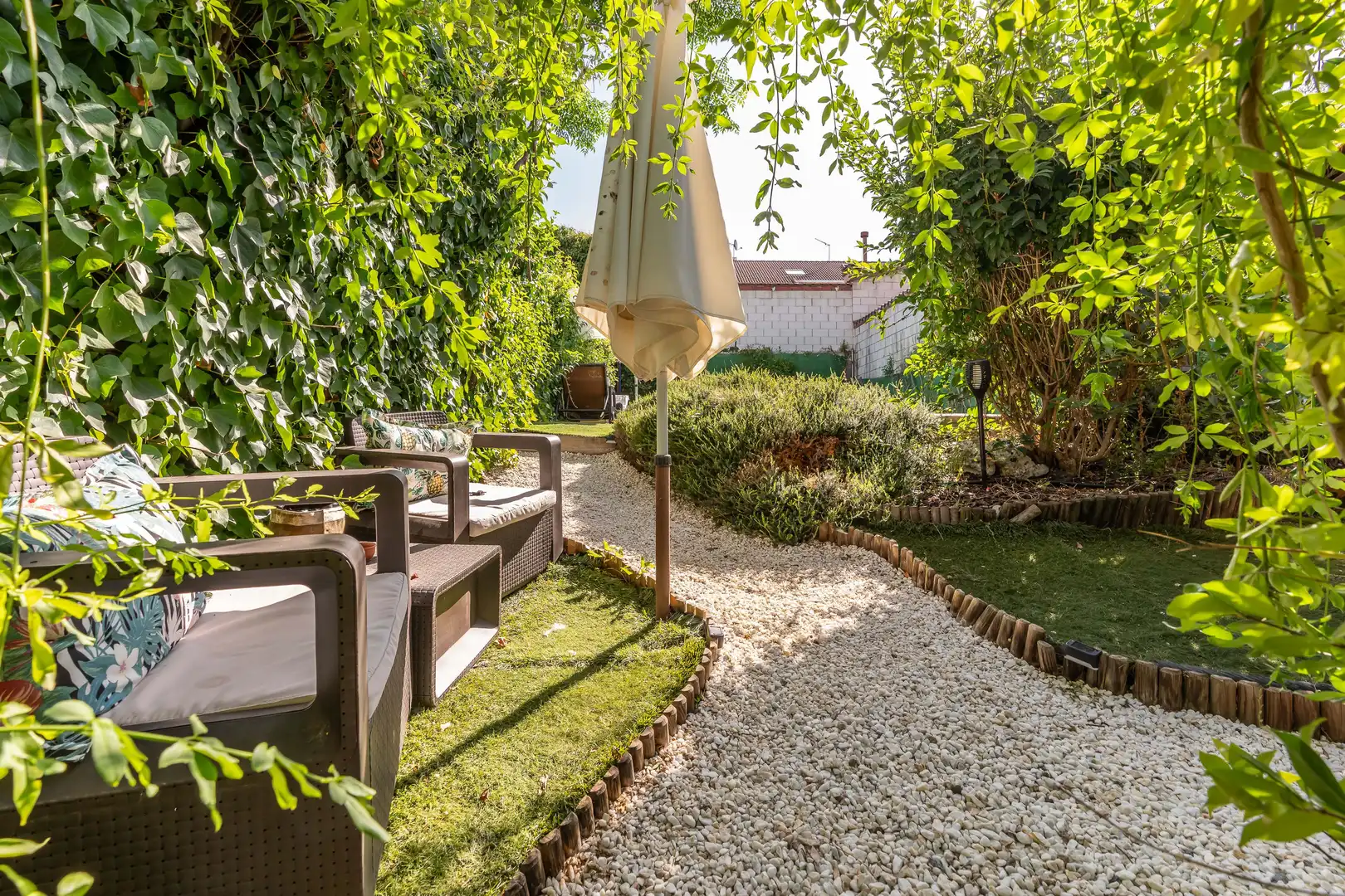 Detached house with pool for sale in Calle Lago Michigan, imagen 70