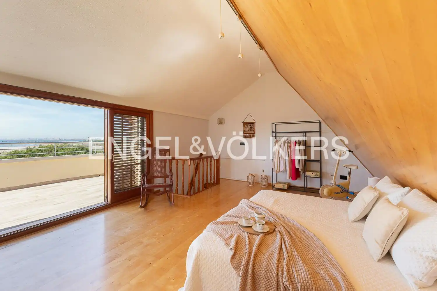 Habitación de Casa o chalet de alquiler en La Pobla de Farnals con Aire acondicionado, Calefacción y Jardín privado