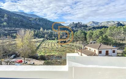 Vista exterior de Casa o xalet en venda en La Vall d'Ebo amb Calefacció, Jardí privat i Moblat