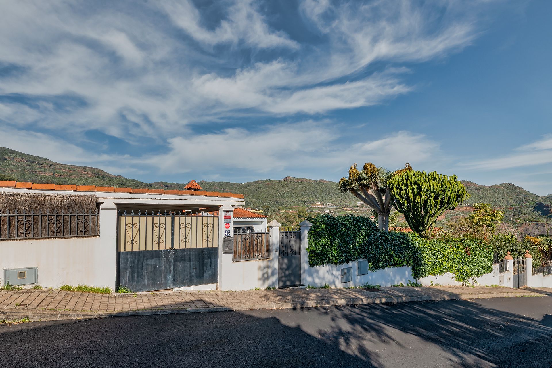 Exterior view of House or chalet for sale in Valsequillo de Gran Canaria  with Air Conditioner, Private garden and Terrace