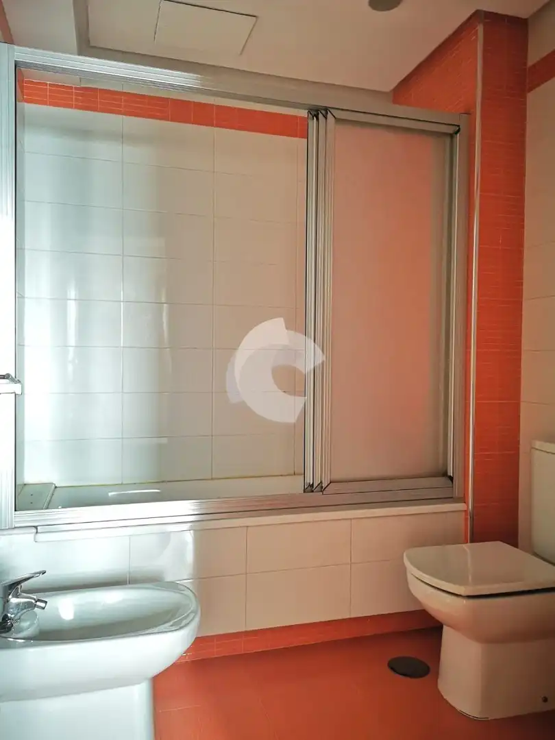 Bany de Pis en venda en A Coruña Capital 