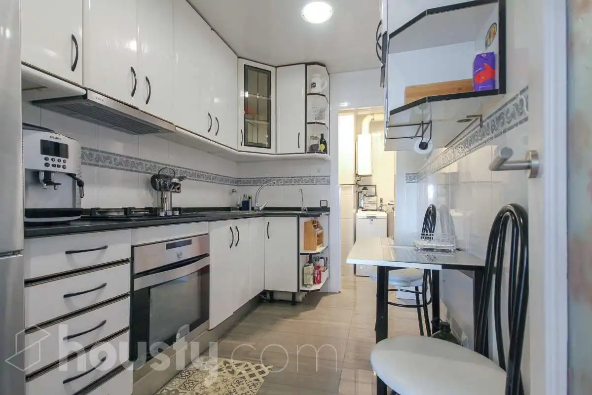 Cuina de Pis en venda en Abrera amb Aire condicionat i Balcó