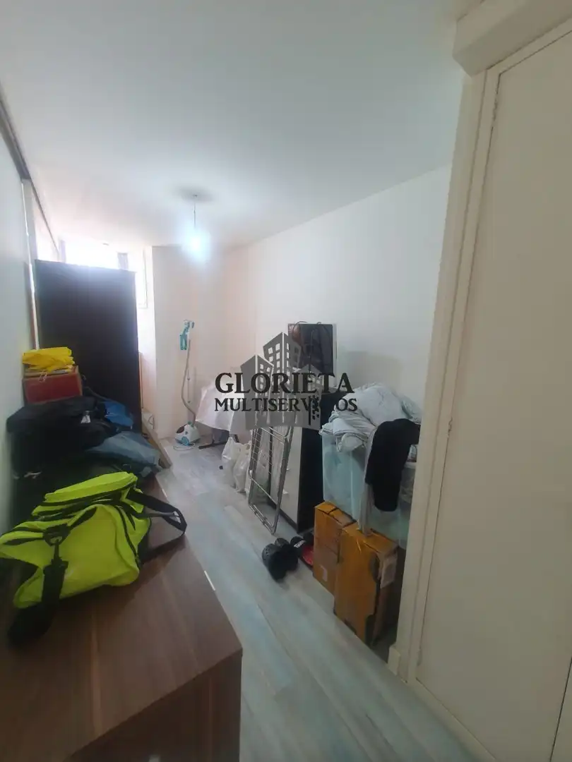 Piso en venta en Vigo  con Calefacción, Trastero y Amueblado