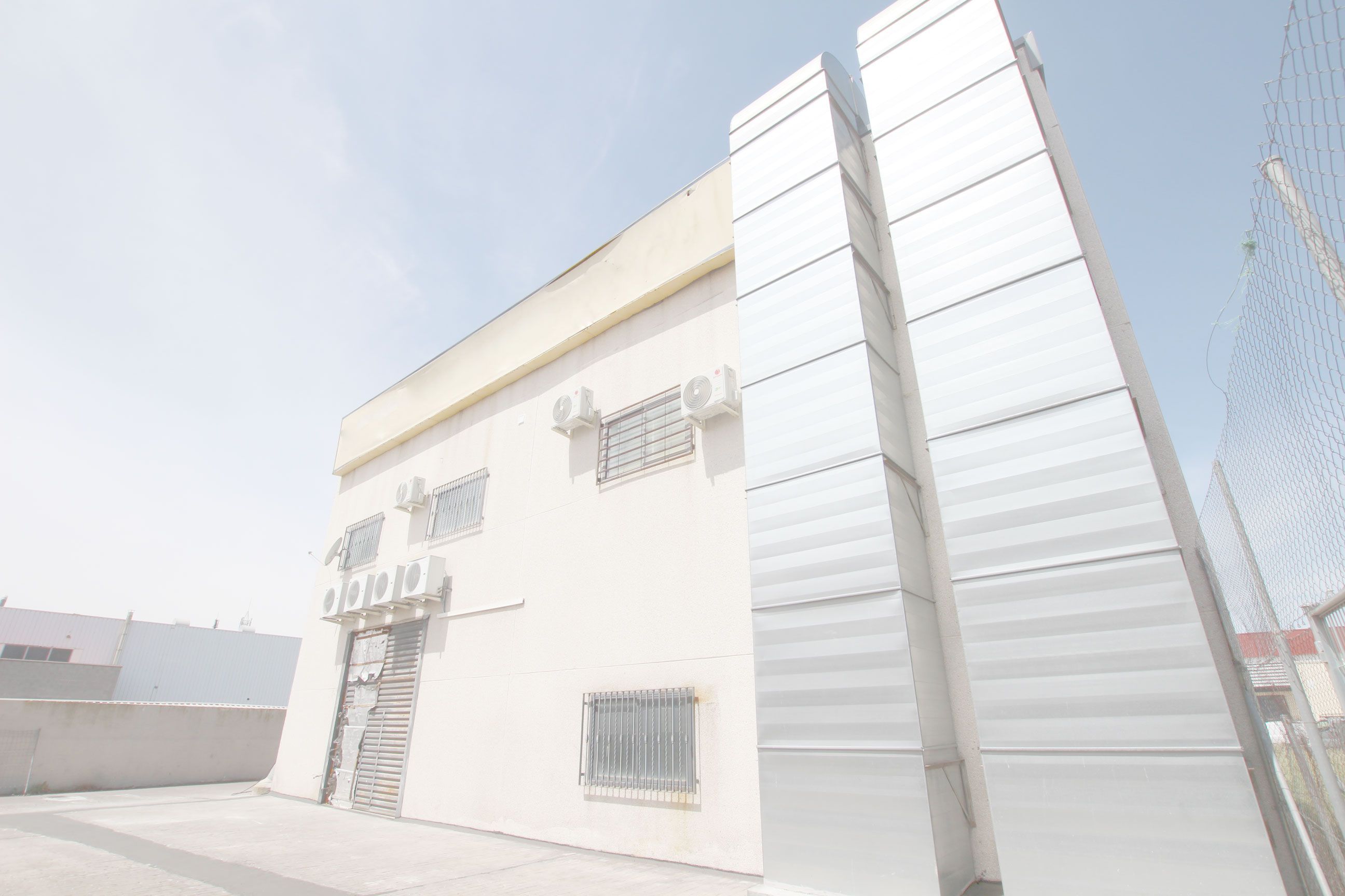 Exterior view of Industrial buildings to rent in Parla