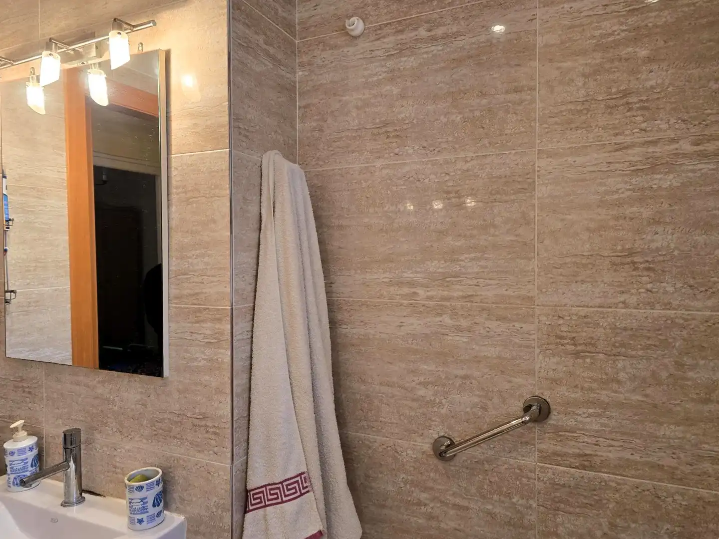 Badezimmer von Wohnung zum Verkauf in L'Ametlla de Mar  mit Klimaanlage und Möbliert