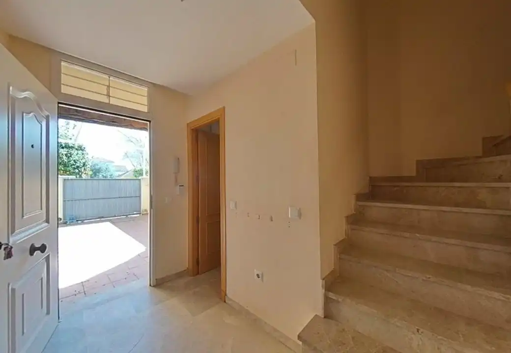 Detached homes for sale in Castilleja de la Cuesta  with Air Conditioner and Terrace