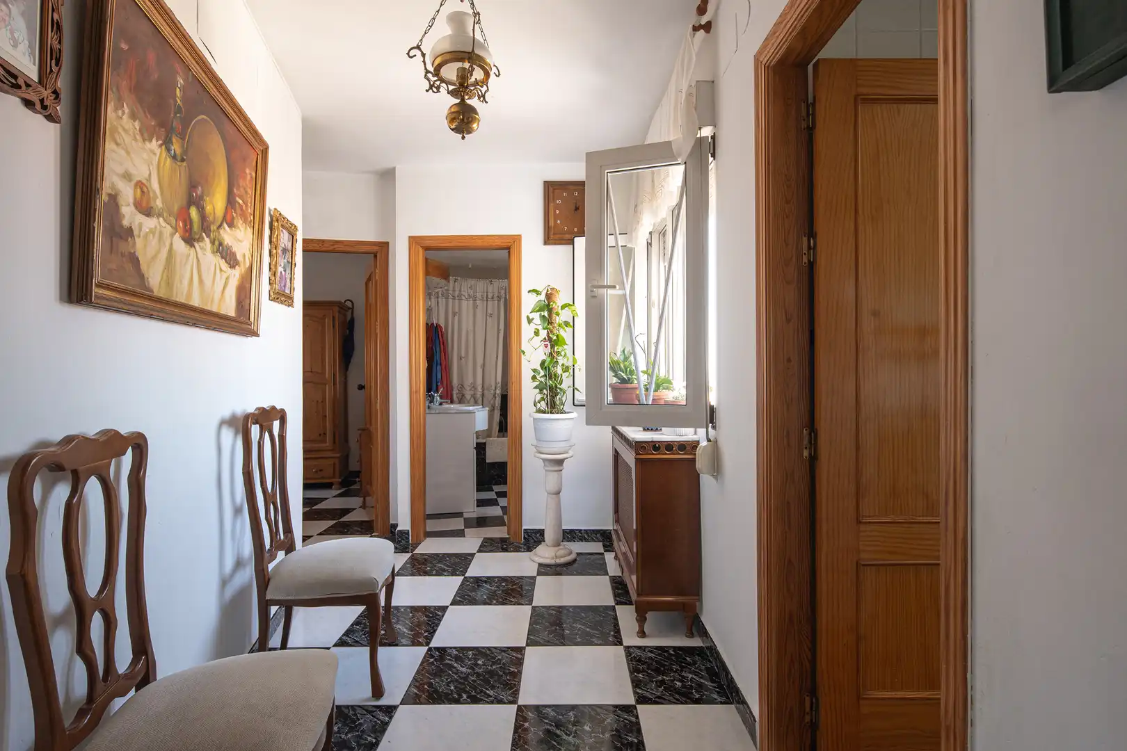 Casa adosada en venda en La Zubia amb Calefacció, Terrassa i Moblat