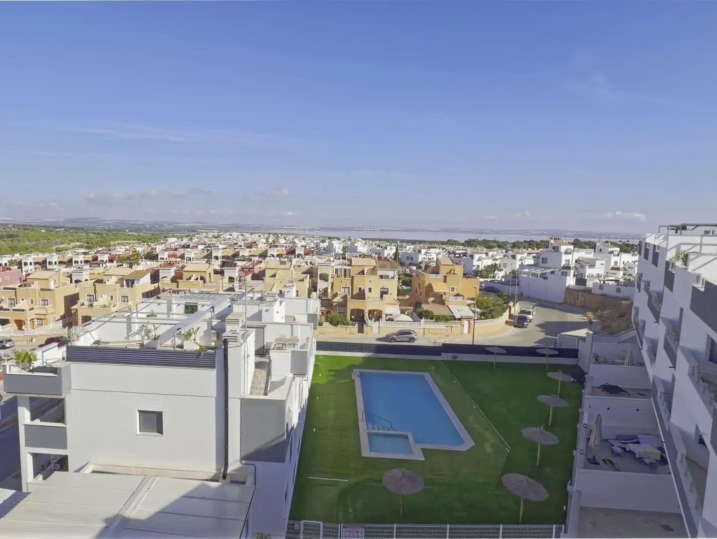 Apartament amb terrassa en venda a Calle Lago de Sanabria, 3, Orihuela, Spain, imagen 23