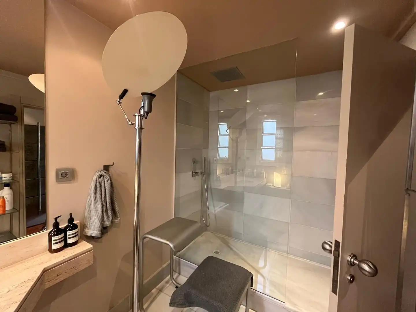 Baño de Piso en venta en Barcelona con Aire acondicionado y Calefacción