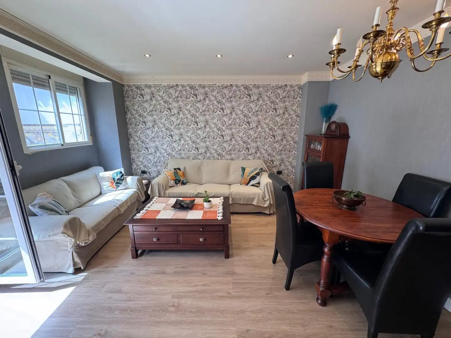 Sala d'estar de Dúplex en venda en Burriana / Borriana amb Aire condicionat, Terrassa i Traster