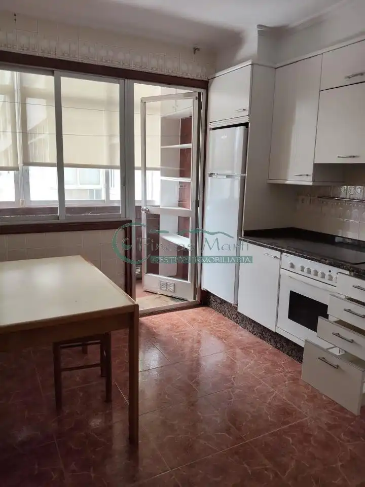 Piso de alquiler en Vigo , Pontevedra
