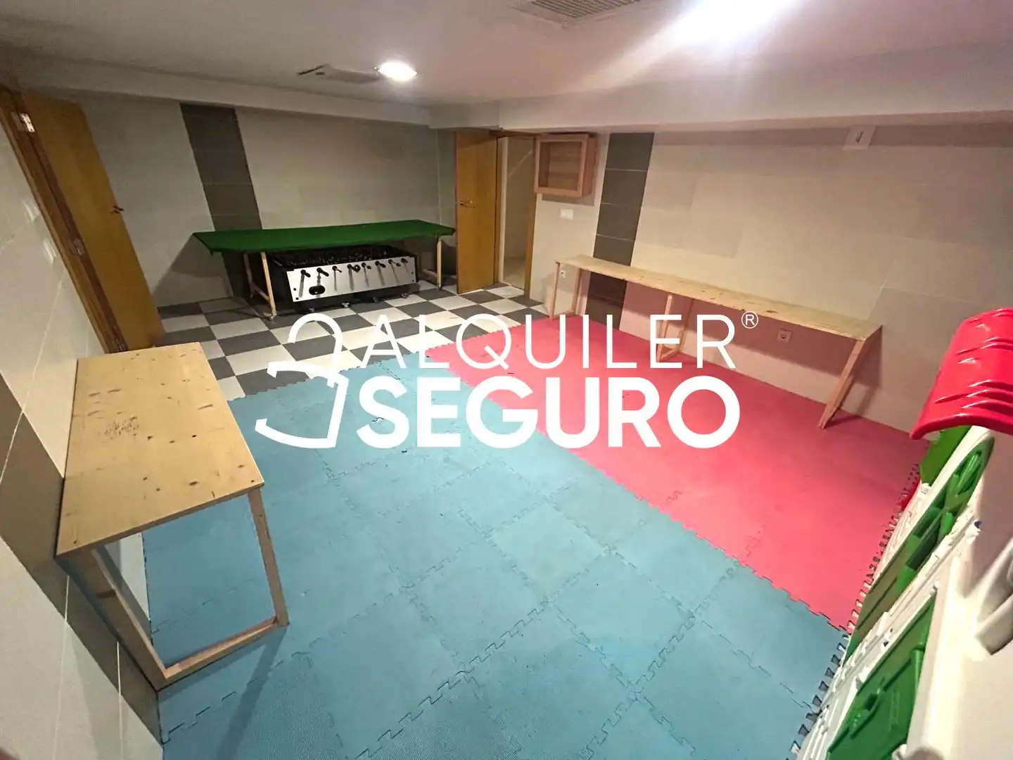 Casa o chalet de alquiler en Domeño con Terraza y Trastero