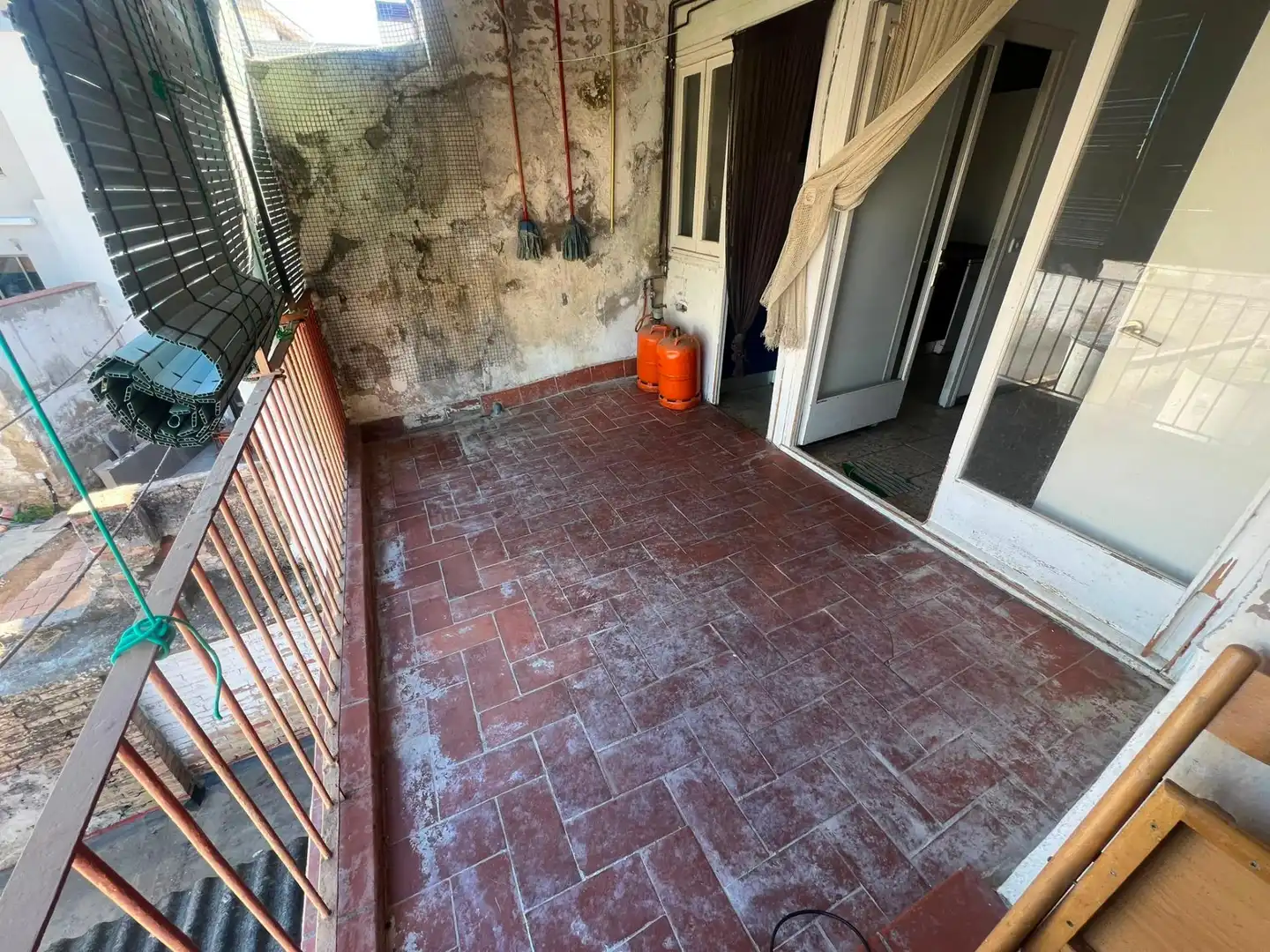 Piso con terraza en venta en La Geltrú - Sant Jordi, imagen 2