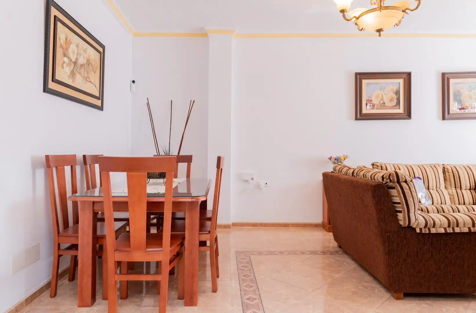 Living room of Houses for sale in Cuevas Bajas  with Air Conditioner, Terrace and Storage room