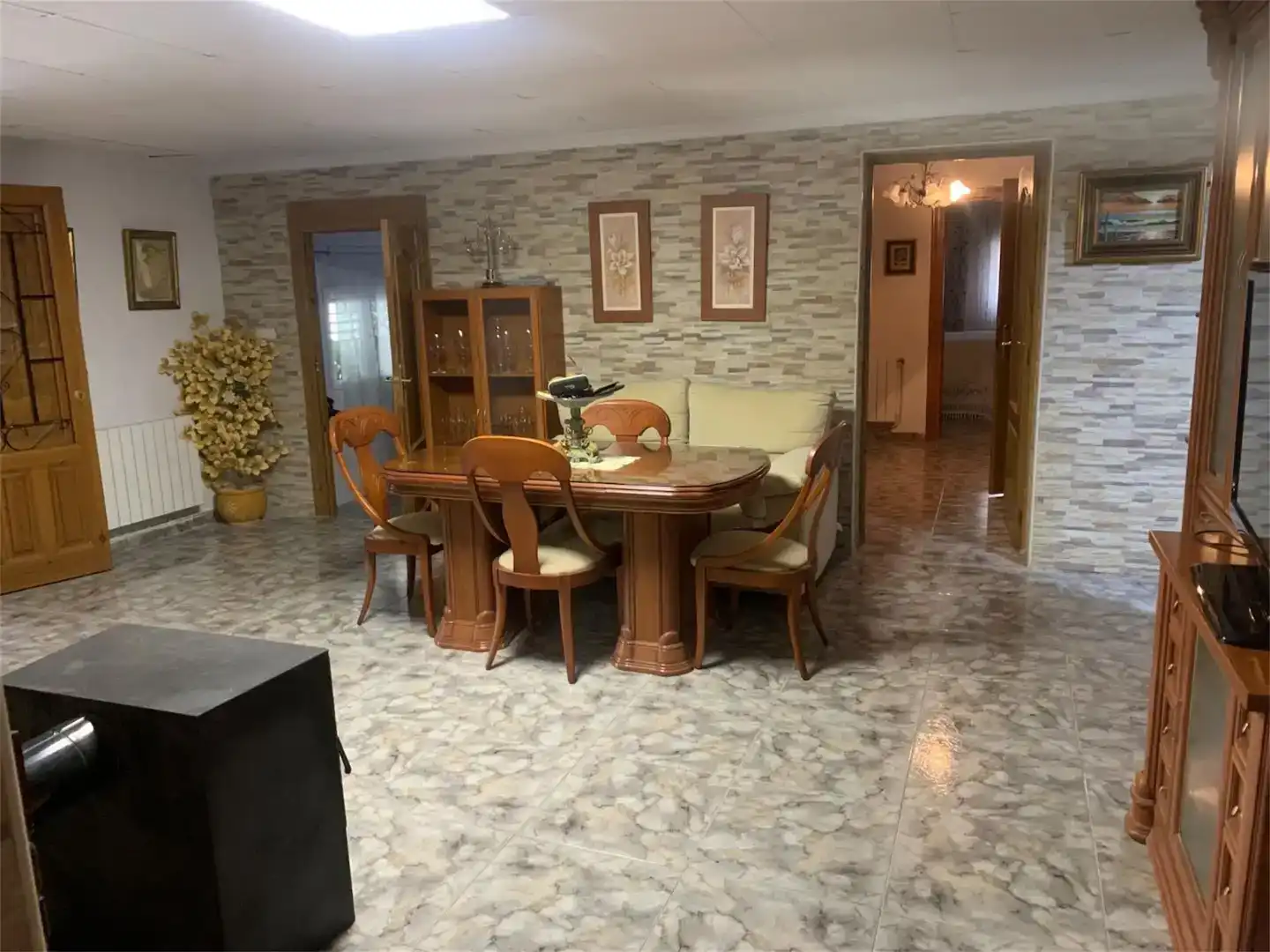 Menjador de Finca rústica en venda en Sax amb Aire condicionat i Piscina