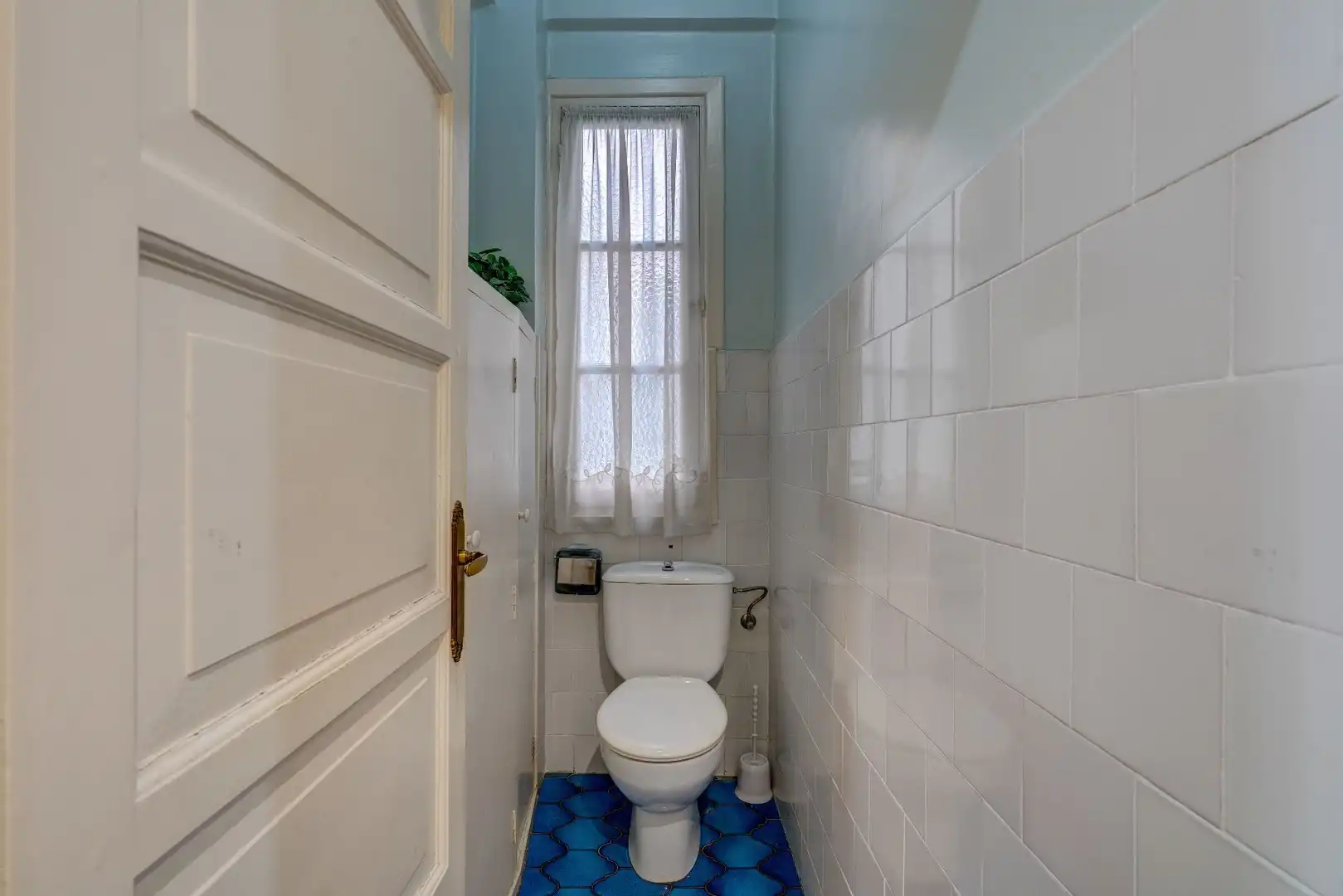 Baño de Piso en venta en Irun  con Calefacción, Trastero y Amueblado