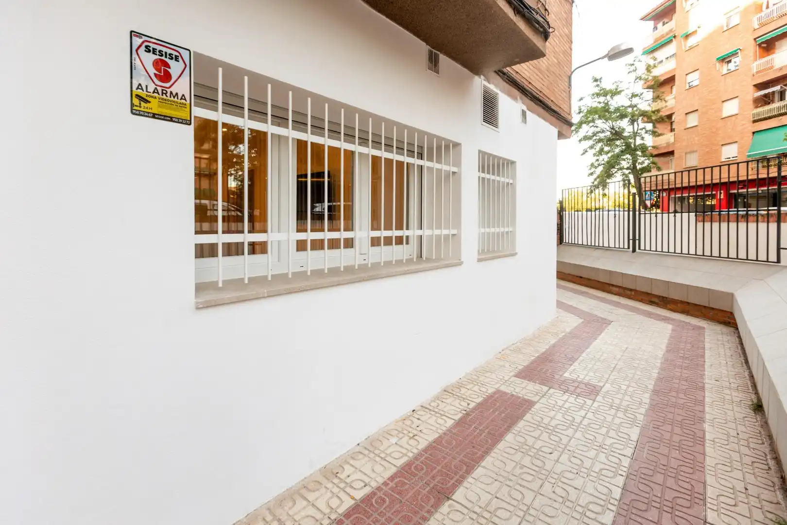 Vista exterior de Apartamento en venta en Granada con Aire acondicionado y Calefacción