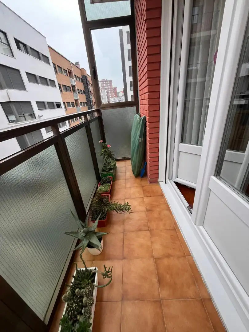 Wohnung zur Miete in Txakurzulo Bidea, Erandio