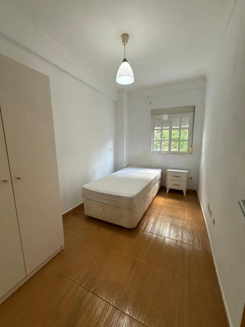 Bedroom of Flat for sale in Ciudad Jardín