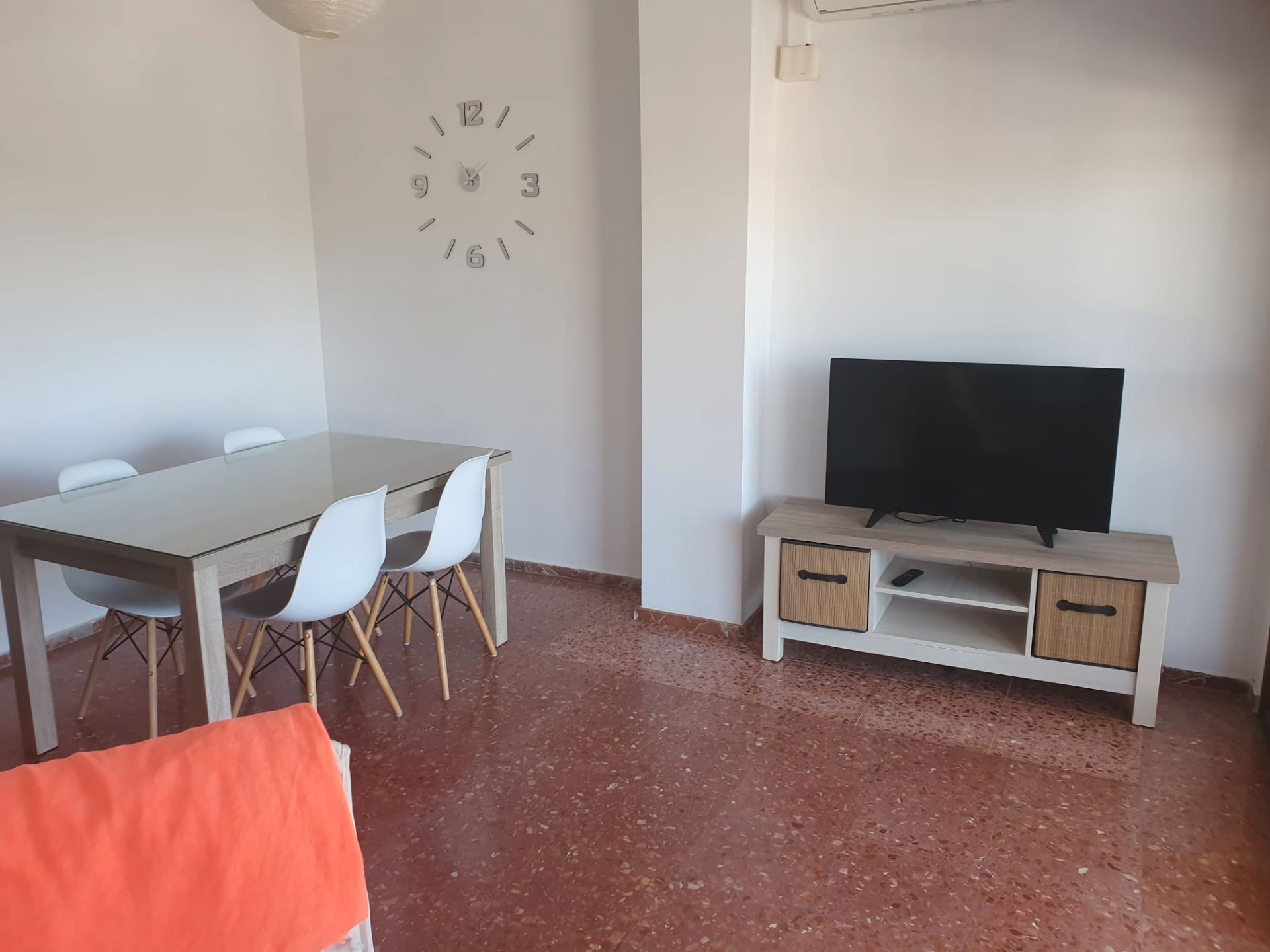 Living room of Flat to rent in Roquetas de Mar  with Air Conditioner, Heating and Private garden