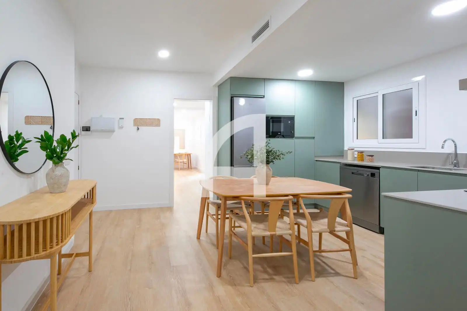 Comedor de Piso en venta en  Barcelona Capital con Aire acondicionado, Calefacción y Parquet