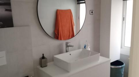 Foto 3 de Piso en venta en Avenida Avinguda Martí Pujol, Centre, Badalona