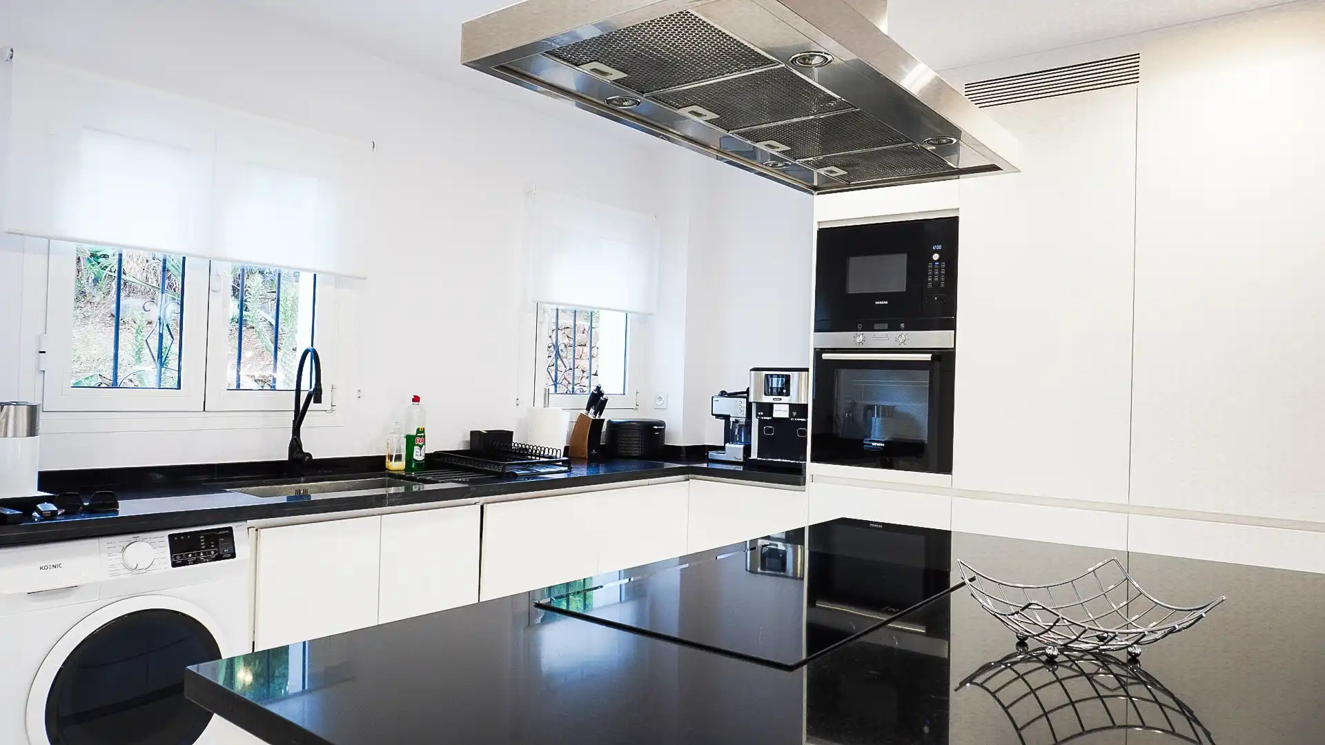 Flat with pool for sale in Nueva Andalucía, imagen 12