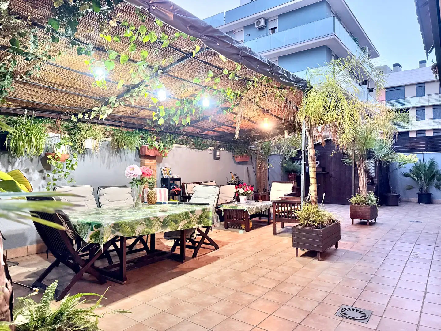 Terrace of Ground floor for sale in Badalona  with Air Conditioner, Heating and Private garden