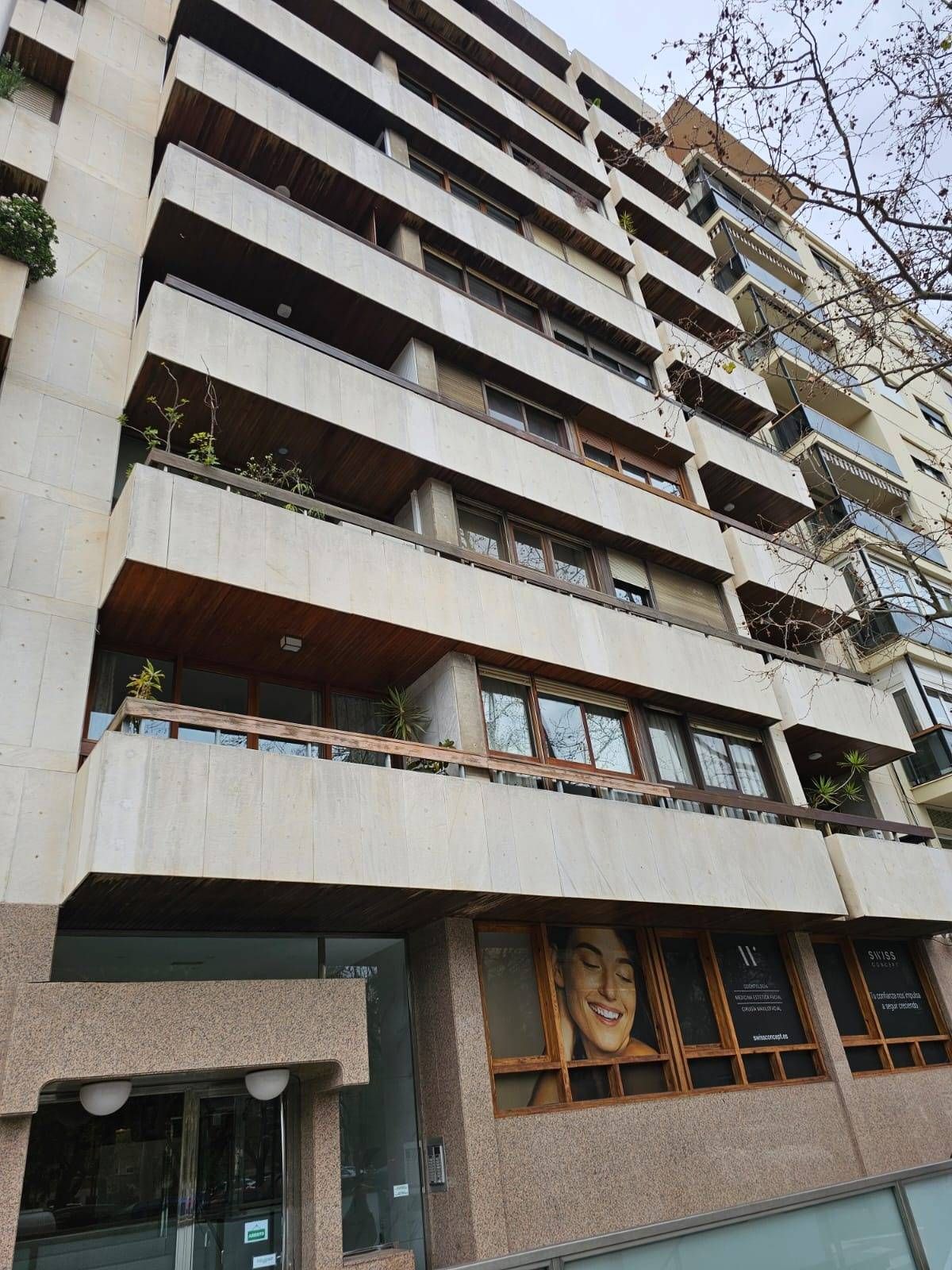 Trastero de alquiler en Avenida de Vicente Blasco Ibáñez, Exposició