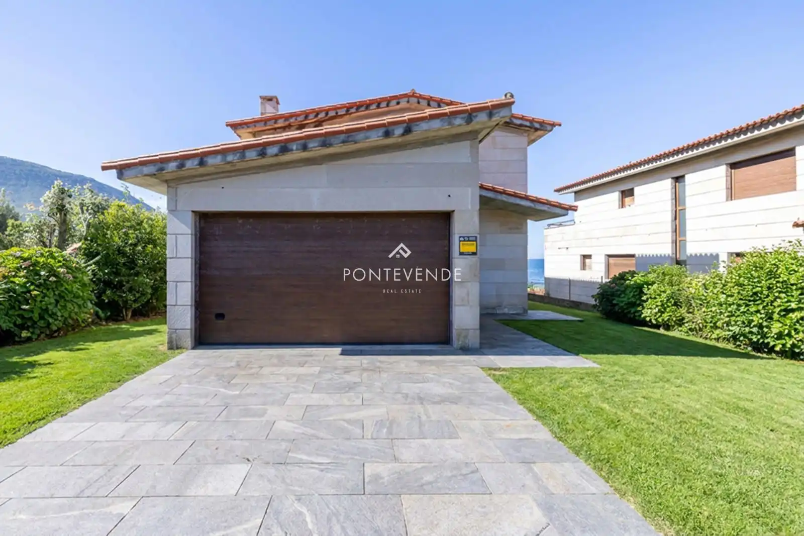 Vista exterior de Casa o chalet en venta en Baiona con Terraza y Trastero