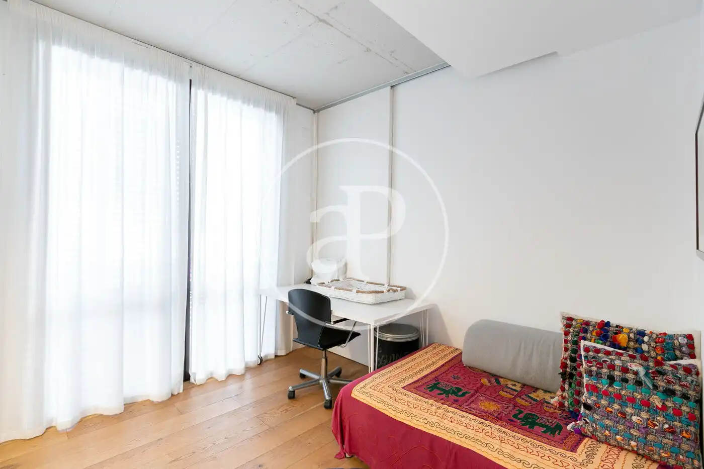 Bedroom of Detached homes for sale in Barcelona  with Air Conditioner, Heating and Private garden