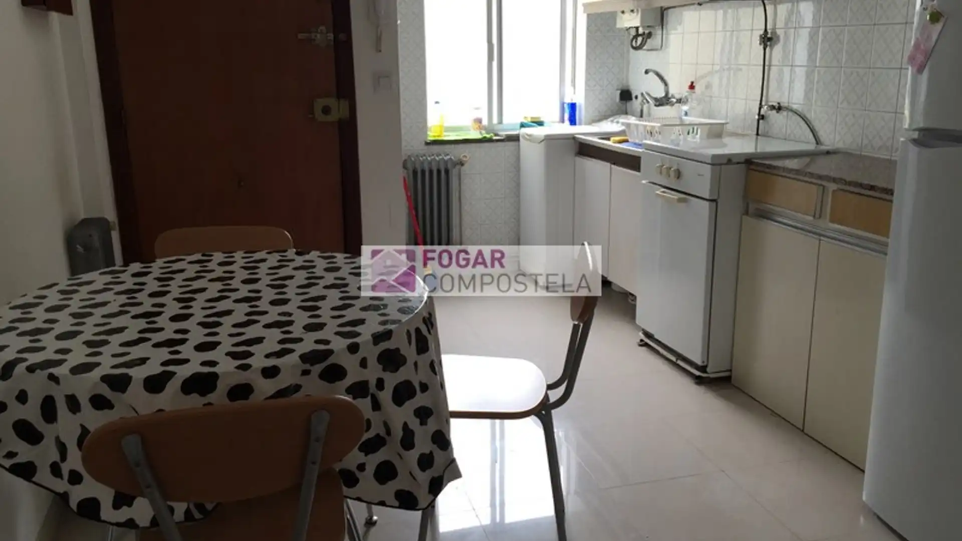 Cocina de Piso en venta en Santiago de Compostela  con Amueblado