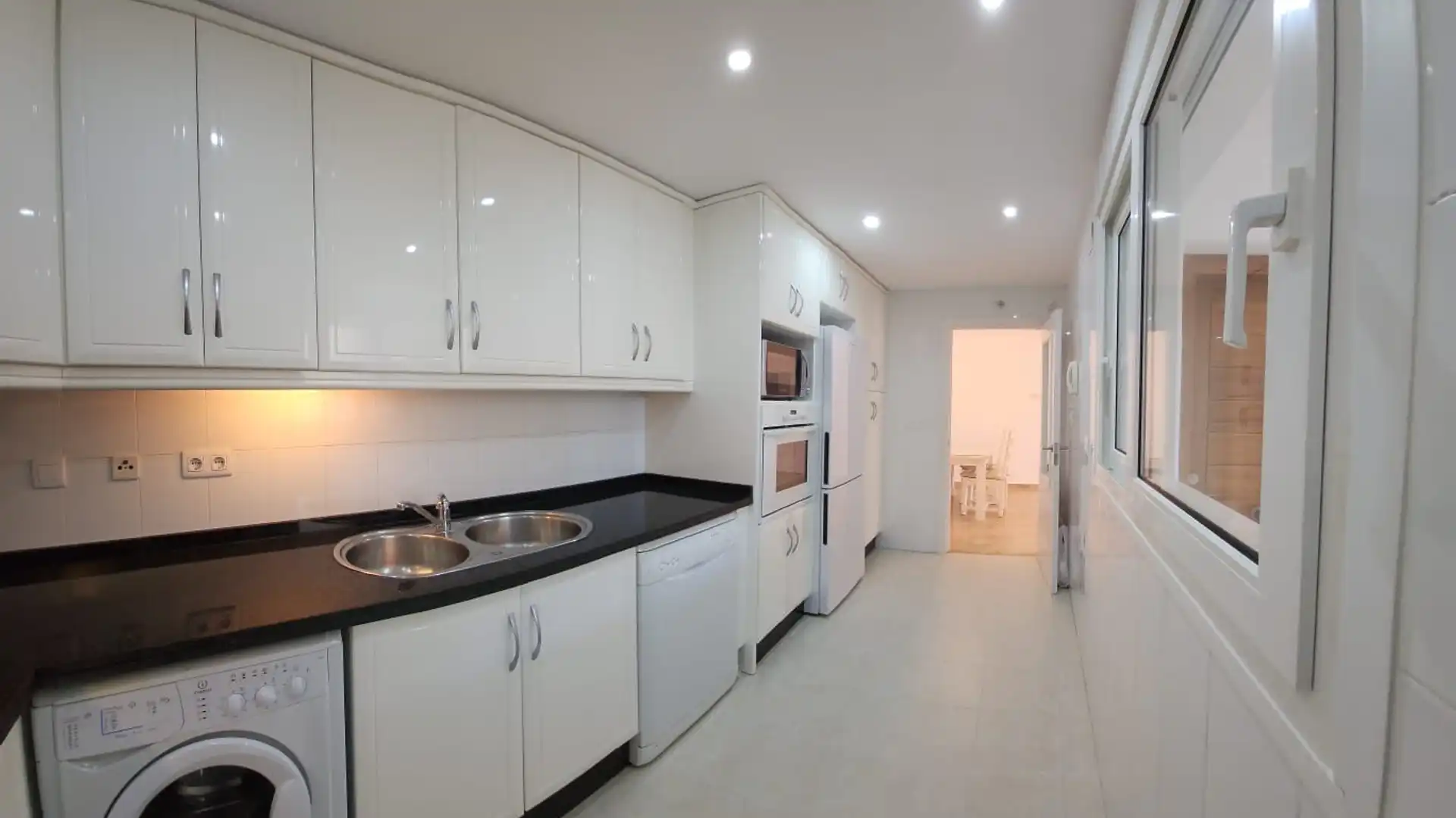 Kitchen of Planta baja for sale in Benalmádena  with Private garden, Terrace and Storage room