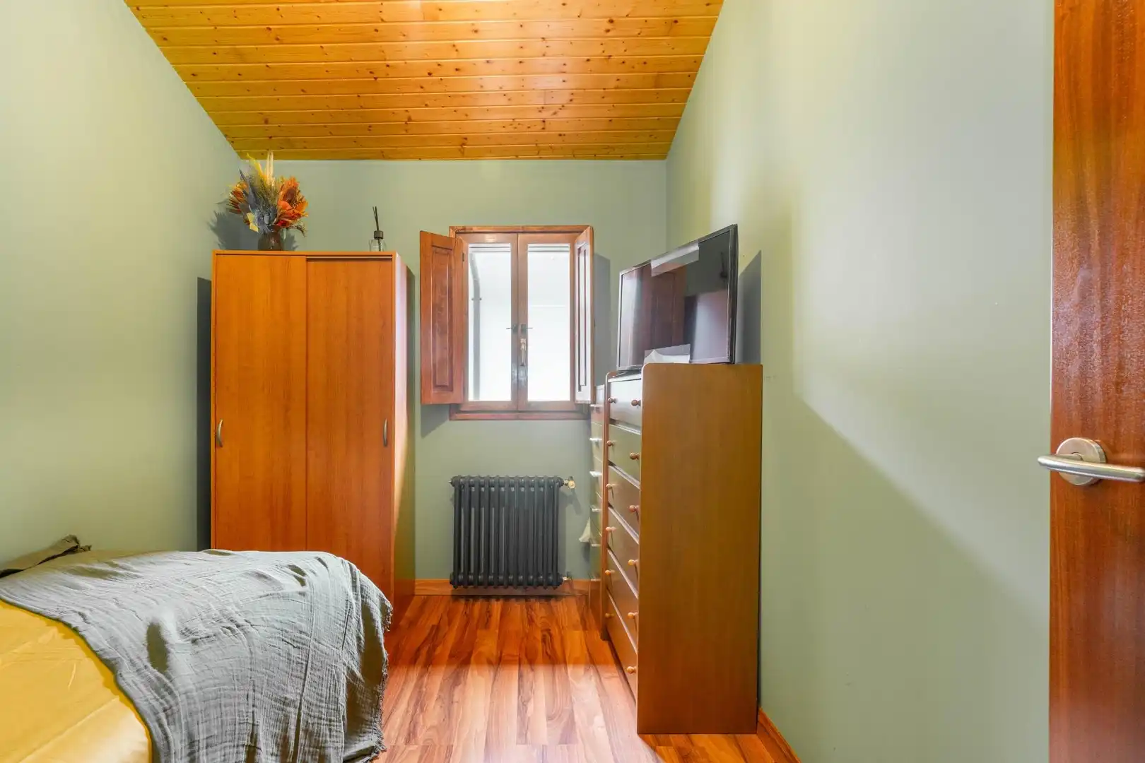 Habitación de Casa o chalet en venta en Caso con Calefacción, Jardín privado y Terraza