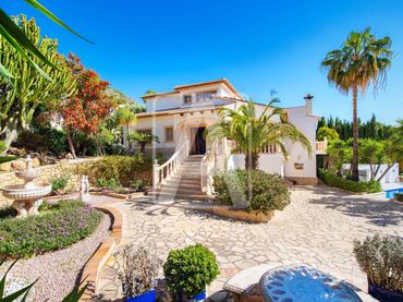 Villa mit Pool zum Verkauf in Gargasindi - Garduix - Colina del Sol