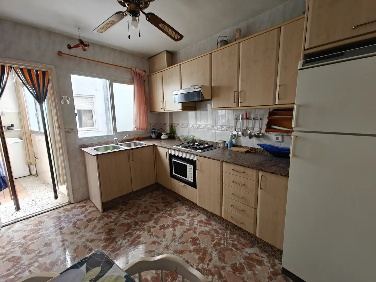 Cocina de Piso en venta en Alicante / Alacant con Calefacción, Amueblado y Horno