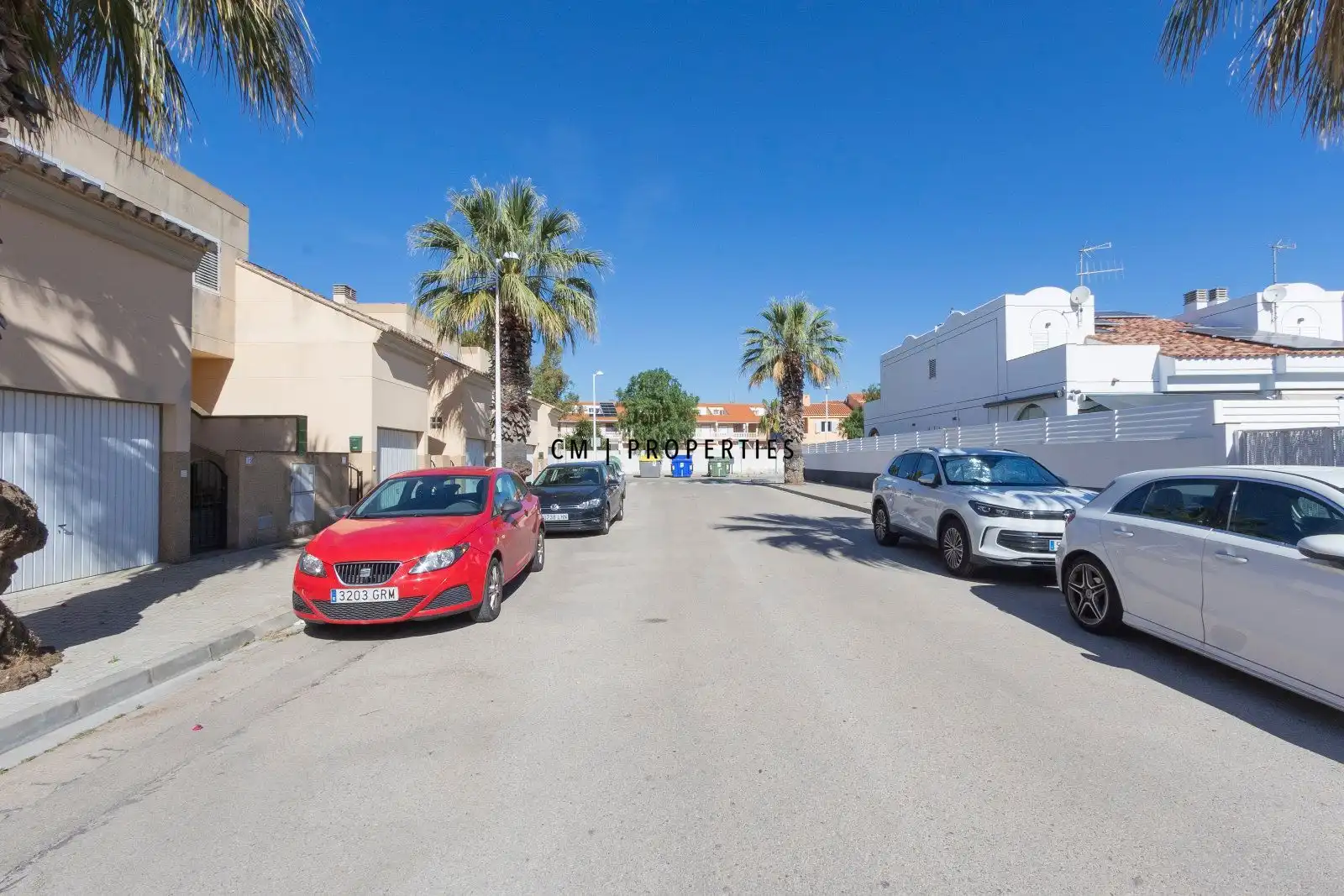 Parking of Detached homes for sale in Sagunto / Sagunt  with Air Conditioner, Terrace and Oven