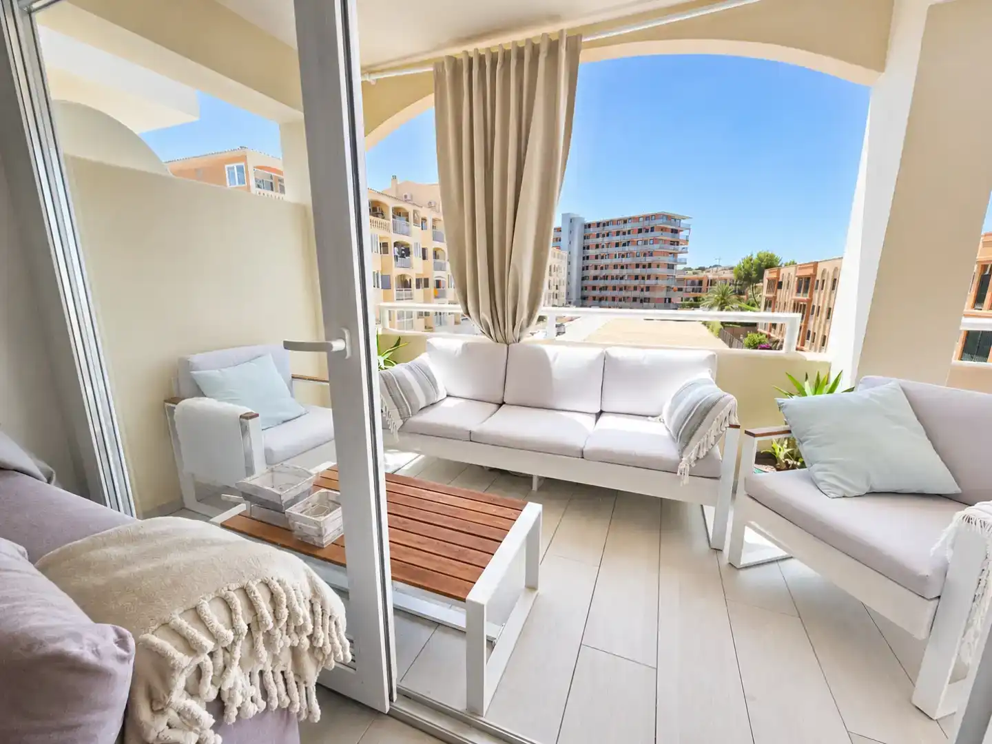Terrasse von Wohnung zum Verkauf in Calvià mit Klimaanlage und Balkon
