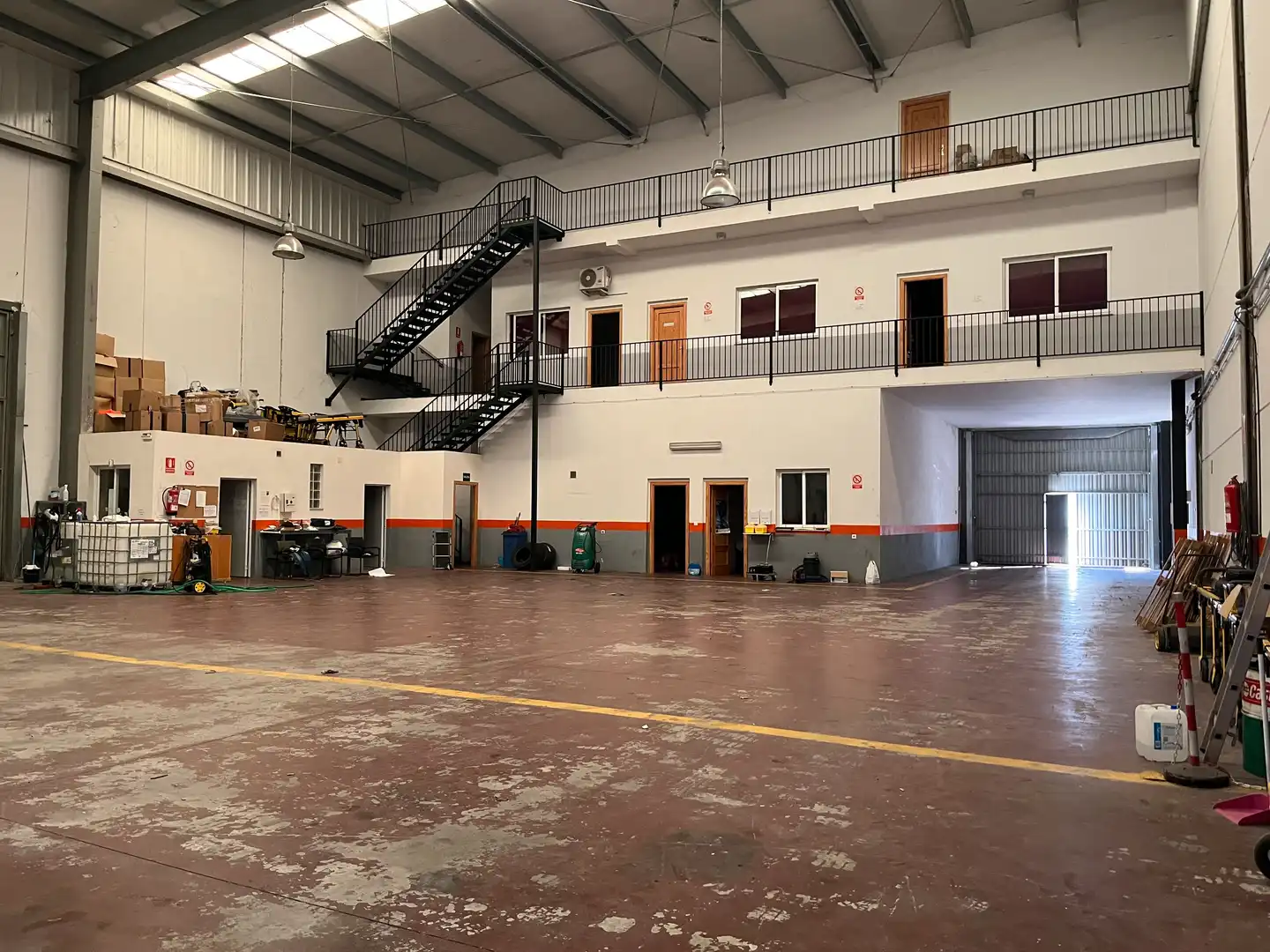 Nau industrial en venda a Zona Sur - Av. de España - San Miguel